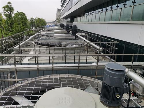 冷卻塔底盤漏水的原因,冷卻塔漏水怎么修補(bǔ)