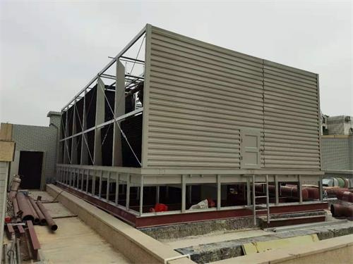 日常來說閉式冷卻塔的各項(xiàng)維護(hù)難度并不大